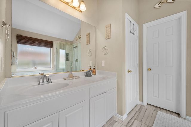 13 Willowstone Court, Mansfield, TX 76063