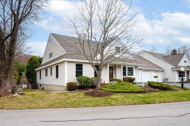 3 Quaker Way 40, Westborough, MA 01581