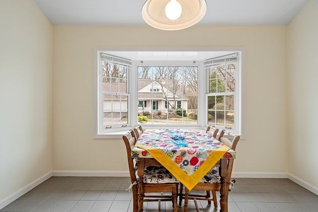 3 Quaker Way 40, Westborough, MA 01581