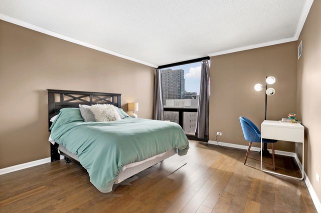 70 W Huron Street 1907, Chicago, IL 60654