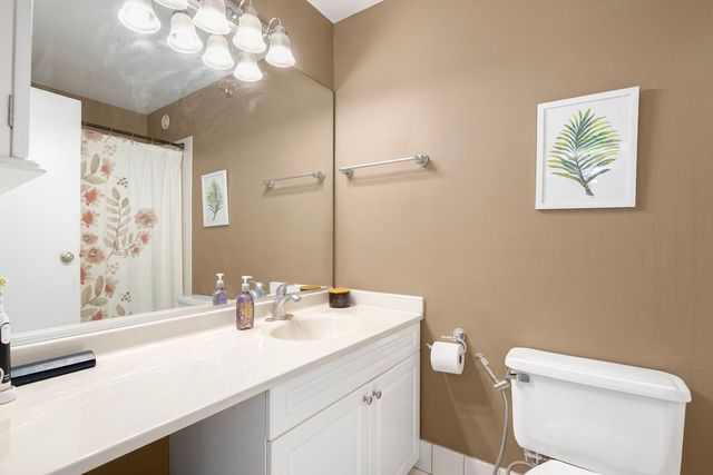 70 W Huron Street 1907, Chicago, IL 60654