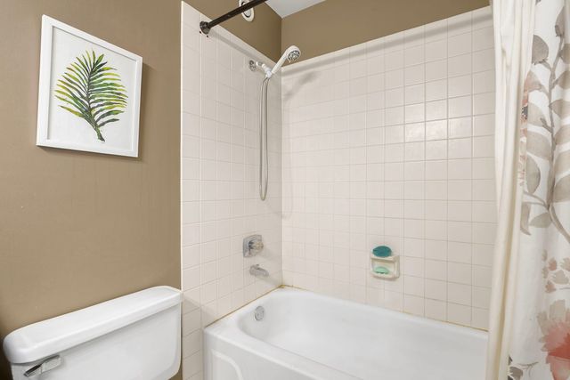 70 W Huron Street 1907, Chicago, IL 60654