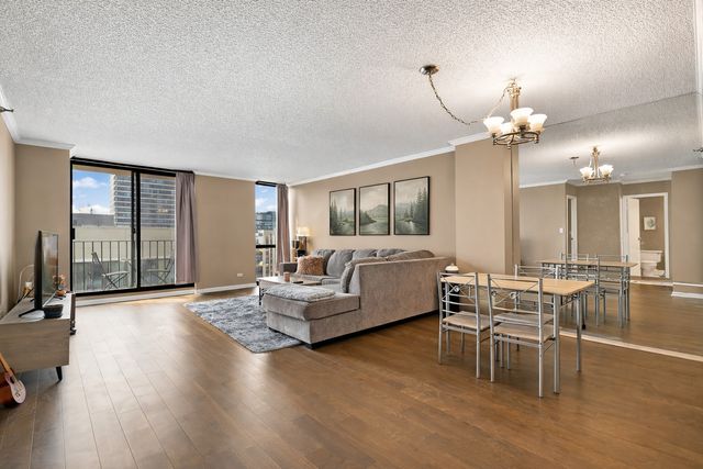 70 W Huron Street 1907, Chicago, IL 60654