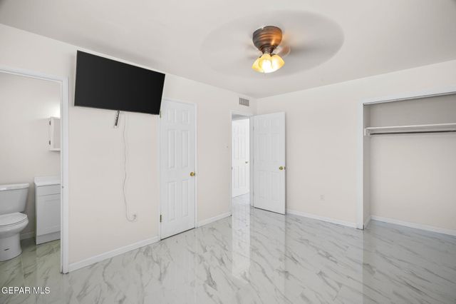 956 BURGESS Drive, El Paso, TX 79907