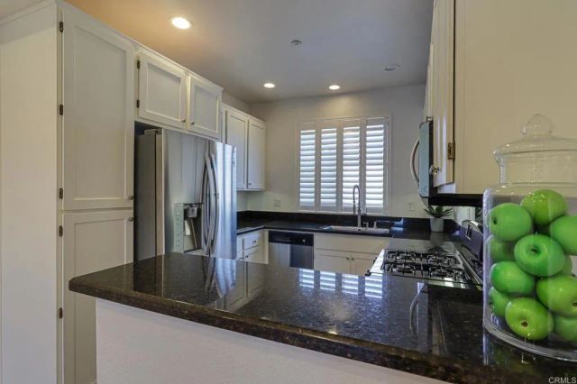 1382 Dandelion Way, San Marcos, CA 92078