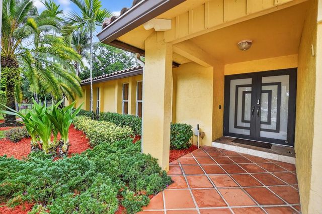 20894 Escudo Drive, Boca Raton, FL 33433