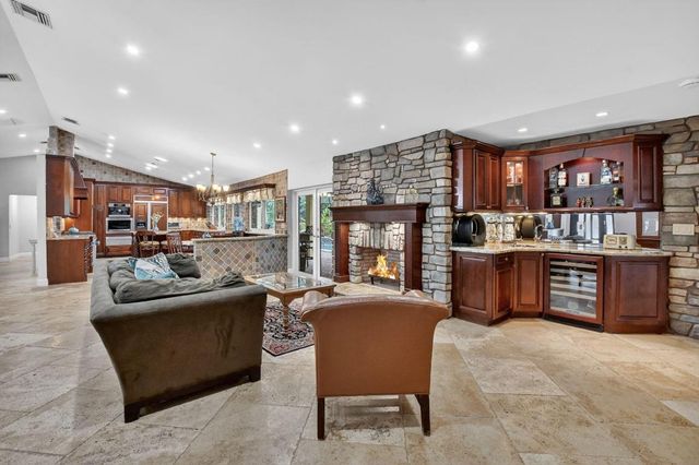 20894 Escudo Drive, Boca Raton, FL 33433