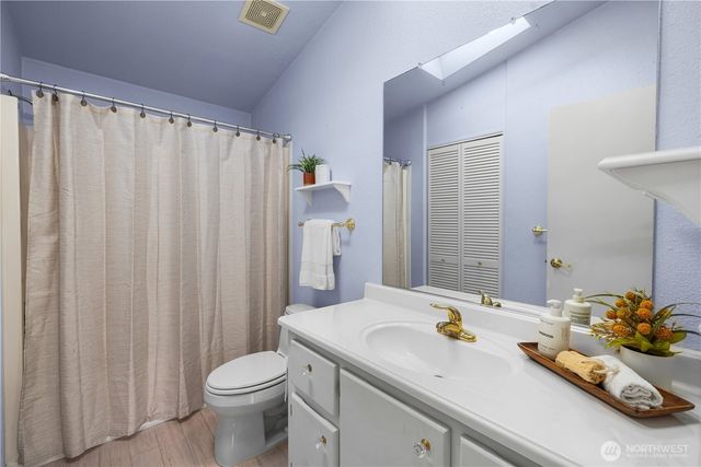 6980 Taurus Lane NE, Bremerton, WA 98311