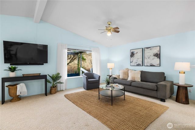 6980 Taurus Lane NE, Bremerton, WA 98311