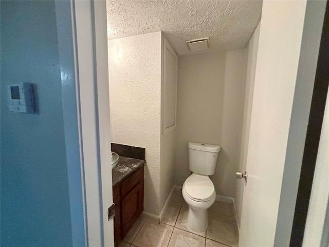 16327 Quail Echo Drive, Houston, TX 77489