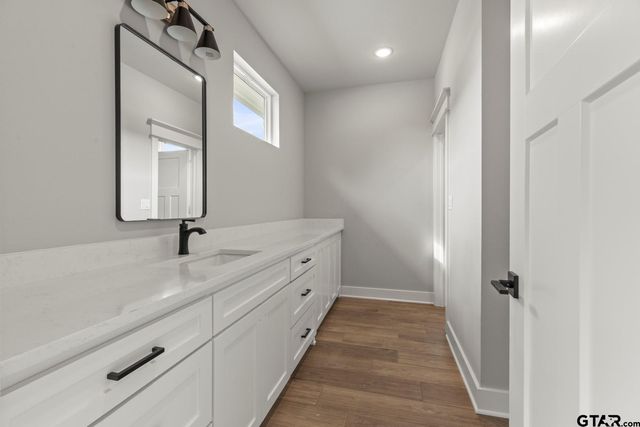 13998 Cedar Vista Lane, Tyler, TX 75704