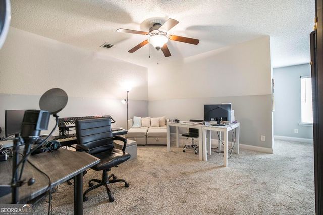 302 Erin Way, Warner Robins, GA 31088