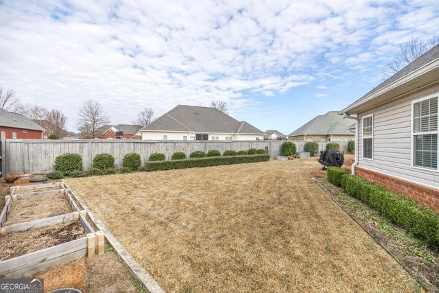 302 Erin Way, Warner Robins, GA 31088