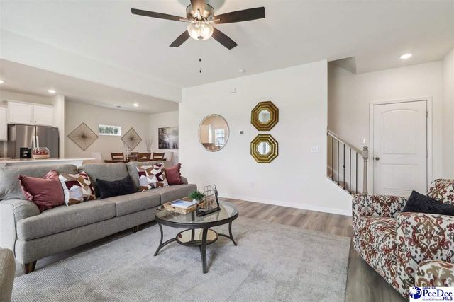 1245 N Price Rd, Florence, SC 29506