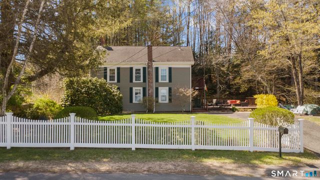 389 East Street, Stafford, CT 06076