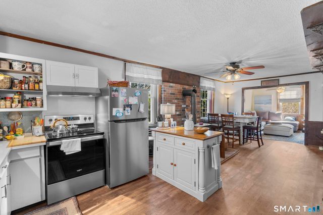 389 East Street, Stafford, CT 06076