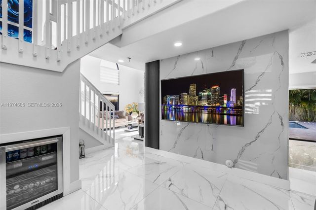 4342 SW 159th Path, Miami, FL 33185