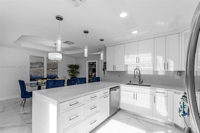 4342 SW 159th Path, Miami, FL 33185