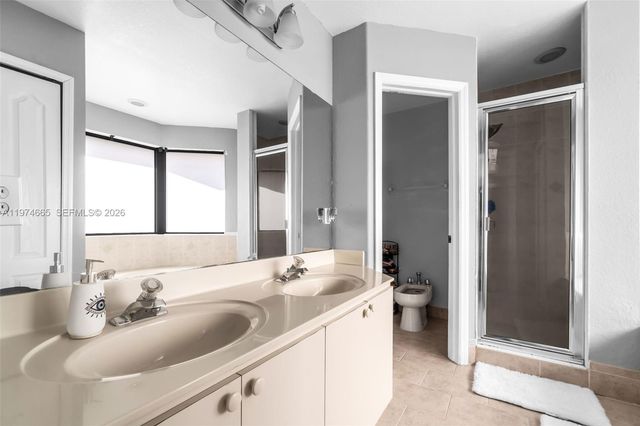 4342 SW 159th Path, Miami, FL 33185