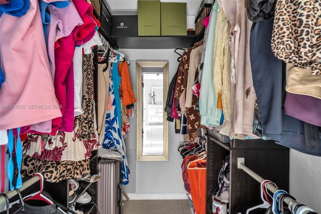 4342 SW 159th Path, Miami, FL 33185