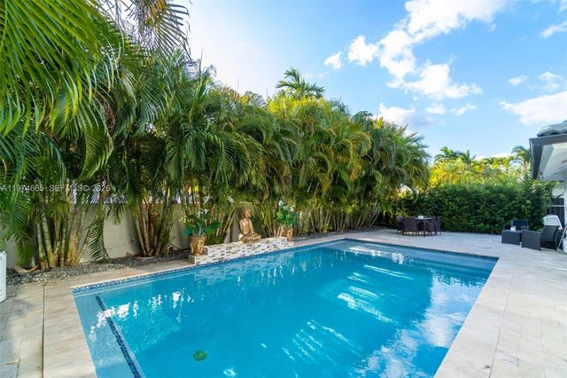 4342 SW 159th Path, Miami, FL 33185