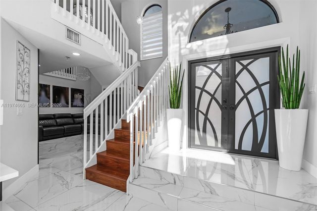 4342 SW 159th Path, Miami, FL 33185