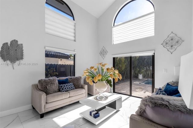 4342 SW 159th Path, Miami, FL 33185