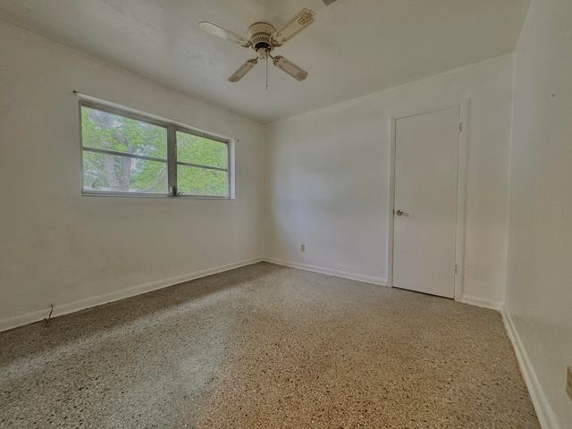 325 Avon Lane, Mary Esther, FL 32569
