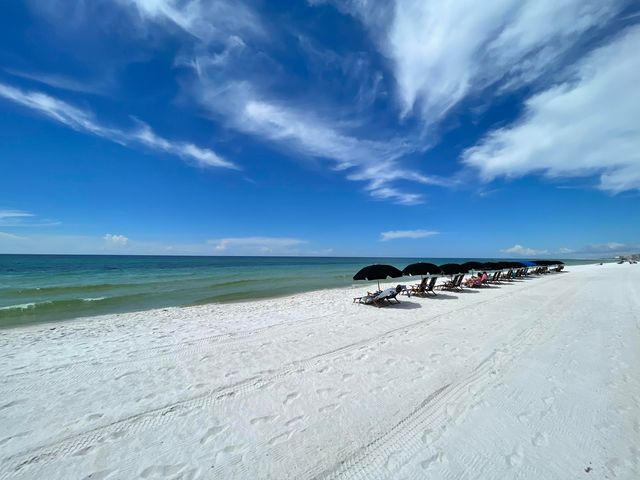 325 Avon Lane, Mary Esther, FL 32569