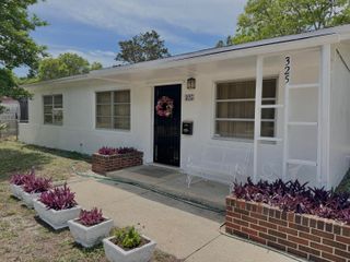 325 Avon Lane, Mary Esther, FL 32569