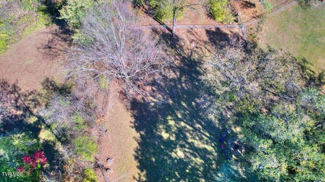 2517 Larkspur Drive, Johnson City, TN 37604