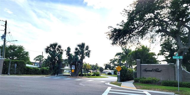 10351 REGAL DRIVE 18, Largo, FL 33774