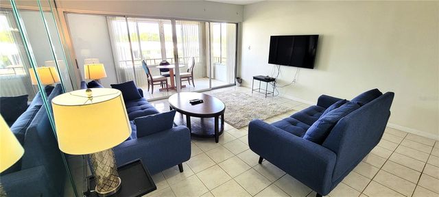 10351 REGAL DRIVE 18, Largo, FL 33774