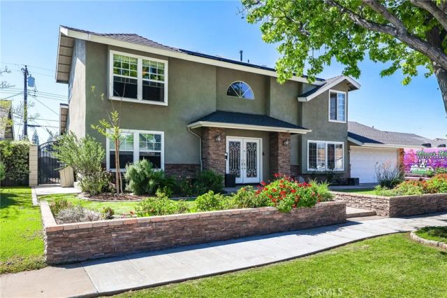 390 N Milford, Orange, CA 92867
