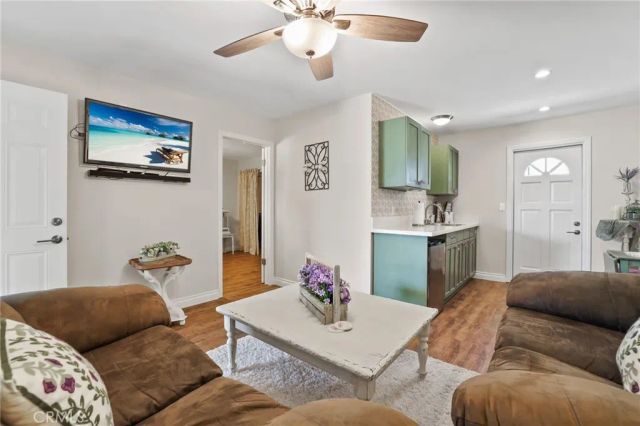 390 N Milford, Orange, CA 92867