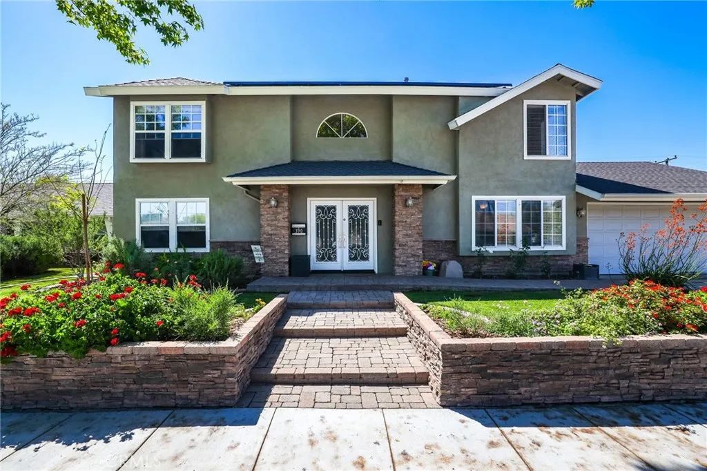 390 N Milford, Orange, CA 92867