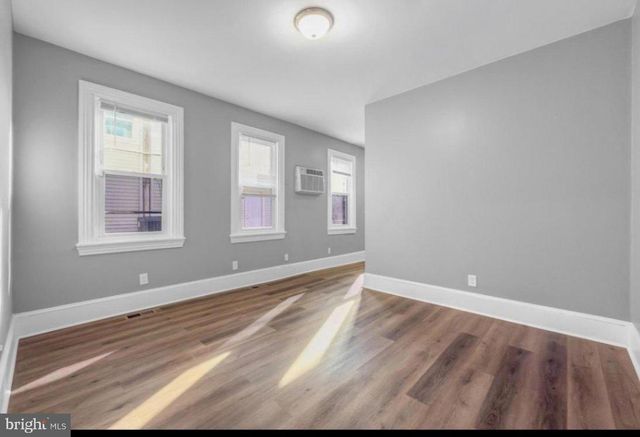 302 JONES AVE, Burlington, NJ 08016
