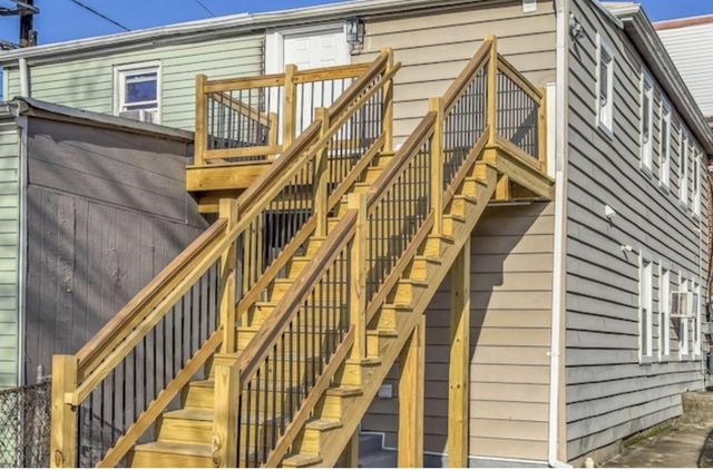 302 JONES AVE, Burlington, NJ 08016
