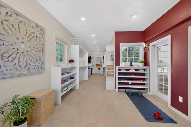 10136 Masters Drive NE, Albuquerque, NM 87111