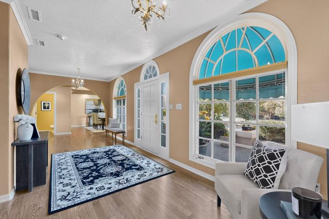 10136 Masters Drive NE, Albuquerque, NM 87111