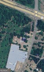 123 Gordon Highway SW, Milledgeville, GA 31061