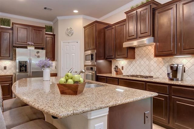 3 Galleta Court, The Woodlands, TX 77389