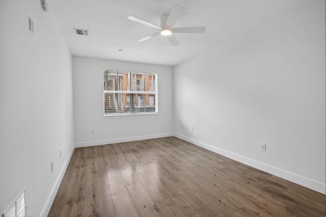 1301 SW 4th Street 1301, Fort Lauderdale, FL 33312