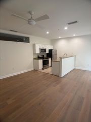 150 SE 3RD Avenue 13, Miami, FL 33131