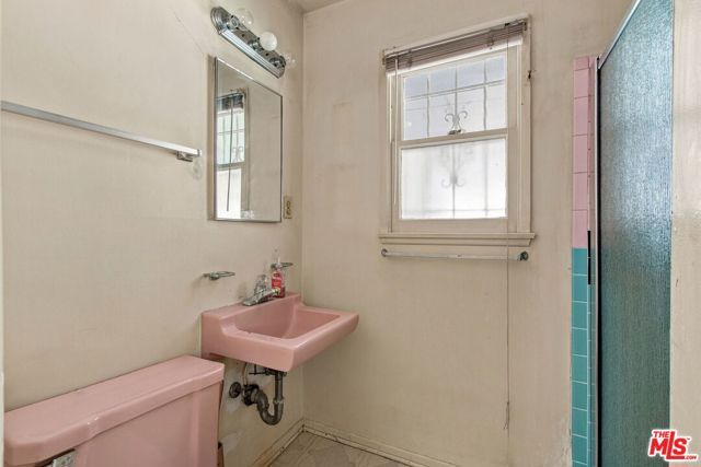 909 E Nordby Street, Carson, CA 90746