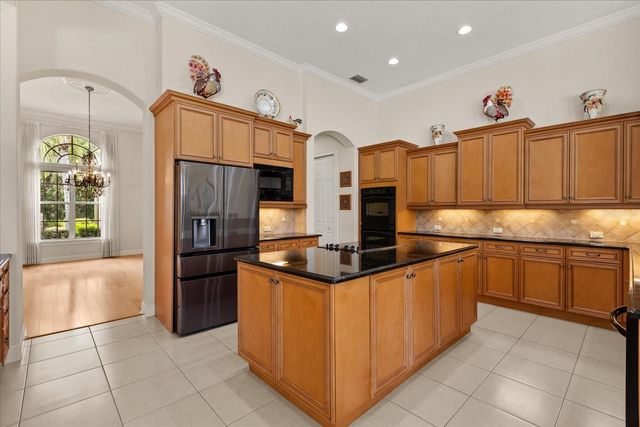 420 VALLEY STREAM DRIVE, Geneva, FL 32732