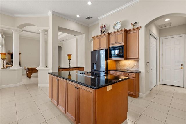 420 VALLEY STREAM DRIVE, Geneva, FL 32732