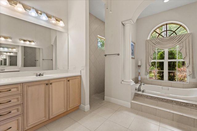 420 VALLEY STREAM DRIVE, Geneva, FL 32732