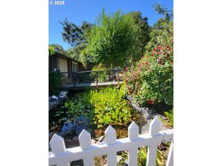 306 MCLAIN Ave, Roseburg, OR 97471