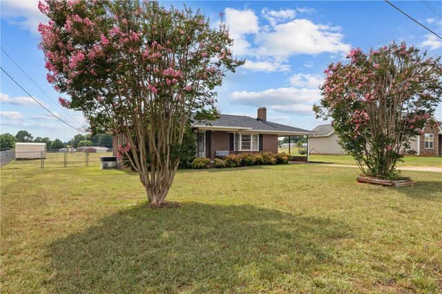109 Warner Road, Anderson, SC 29625